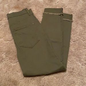 Women’s capris